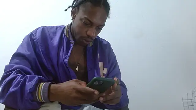 Larry-n-clouds online show from February 20, 2026, 12:29 pm