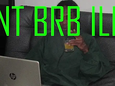 Larry-n-clouds online show from May 27, 2026, 9:11 pm