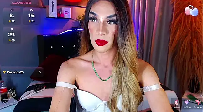 camila hootie online show from March 19, 2025, 7:18 am