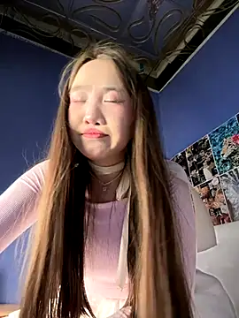 Snapshot of Asianpie_ chatting on September 25, 2025, 12:05 am Asianpie  online show from September 25, 2025, 12:05 am