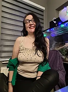 CamilleDesire online show from October 9, 2025, 5:35 pm