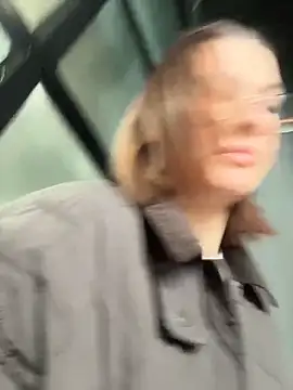 RinaCat online show from April 11, 2026, 7:45 am