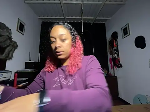 Snapshot of Cata_Blue__ chatting on September 17, 2025, 5:26 pm Cata Blue online show from September 17, 2025, 5:26 pm