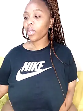 IceBellaCane313 online show from February 7, 2026, 4:20 am