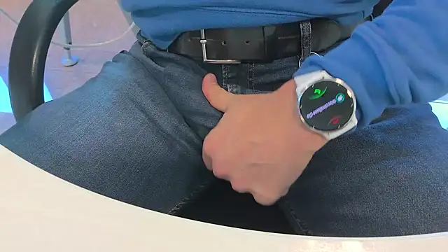 alessandroman2114 online show from March 17, 2026, 9:45 am