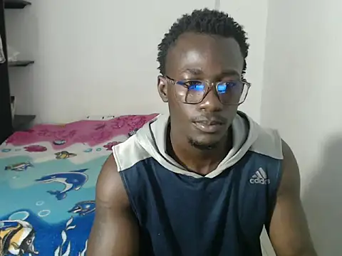  Lowmaypalacios online show from March 19, 2026, 1:44 pm