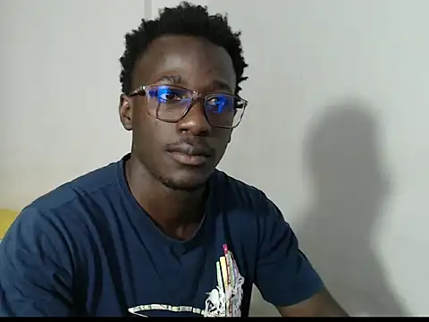  Lowmaypalacios online show from April 16, 2026, 3:46 pm