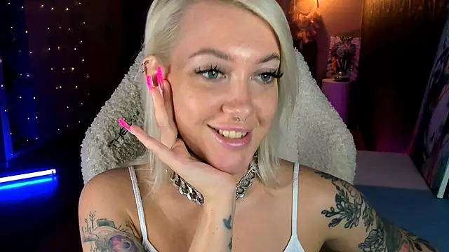 tykioty Miley online show from March 28, 2026, 1:12 pm