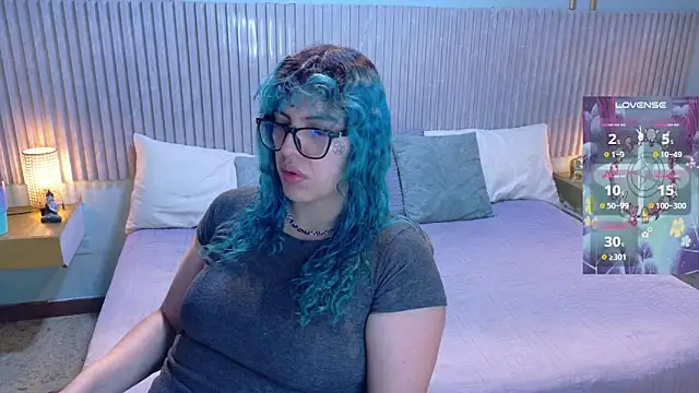 Eli666uwu online show from April 1, 2026, 10:27 am