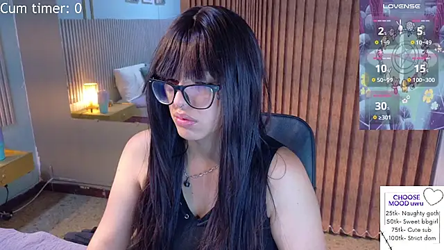 Eli666uwu online show from March 19, 2026, 10:37 am