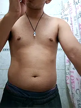 Snapshot of X_xtomas_x chatting on December 2, 2025, 2:12 am X xtomas x online show from December 2, 2025, 2:12 am