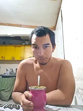 Snapshot of X_xtomas_x chatting on January 11, 2026, 8:10 am X xtomas x online show from January 11, 2026, 8:10 am