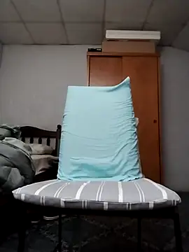 Snapshot of nicedick_bro chatting on October 6, 2025, 6:25 am nicedick bro online show from October 6, 2025, 6:25 am