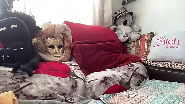 EroticVenetian online show from October 7, 2025, 1:34 pm