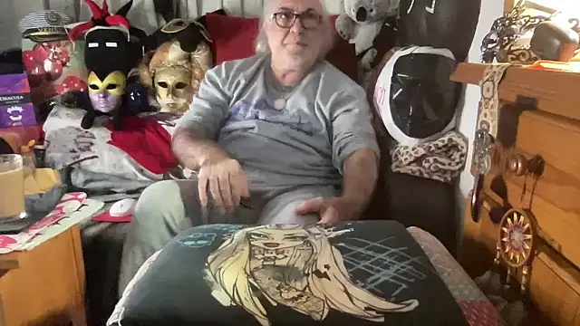 EroticVenetian online show from January 14, 2026, 5:16 pm