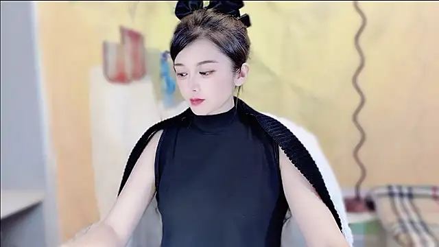 VIWVI online show from November 8, 2025, 5:44 am