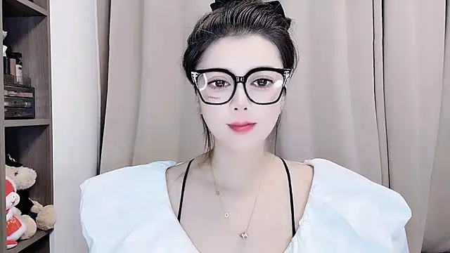 Snapshot of VIWVI chatting on September 11, 2025, 4:34 am VIWVI online show from September 11, 2025, 4:34 am