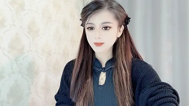 Snapshot of VIWVI chatting on March 1, 2025, 5:20 am VIWVI online show from March 1, 2025, 5:20 am