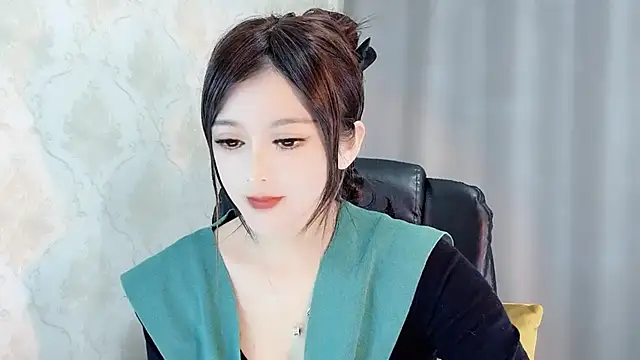 Snapshot of VIWVI chatting on March 17, 2025, 6:18 am VIWVI online show from March 17, 2025, 6:18 am