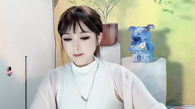 Snapshot of VIWVI chatting on March 13, 2025, 5:54 am VIWVI online show from March 13, 2025, 5:54 am