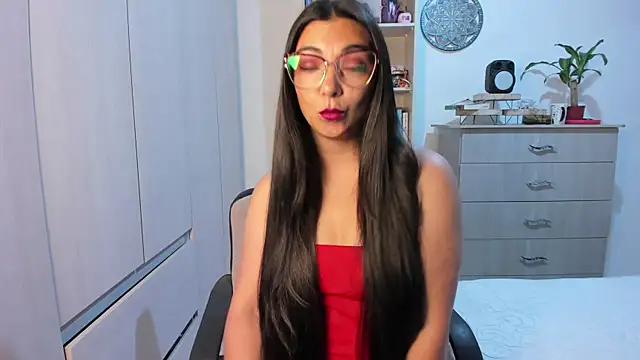 Snapshot of Karla_hernandez_ chatting on June 24, 2026, 10:36 am Karla hernandez online show from June 24, 2026, 10:36 am
