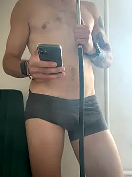 Snapshot of Andykisss chatting on September 9, 2025, 1:53 pm Andykisss online show from September 9, 2025, 1:53 pm