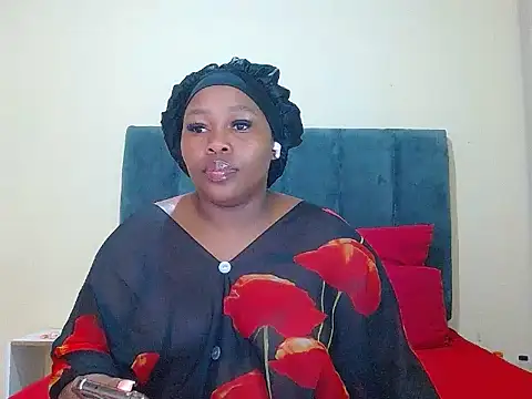 curvycloe1 online show from June 2, 2026, 7:19 am