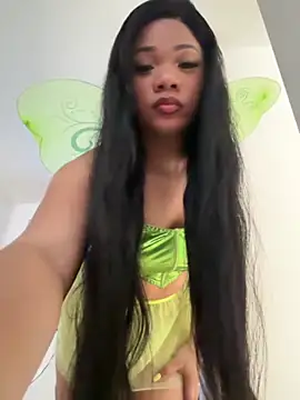 Snapshot of ashley_Tompson1 chatting on October 31, 2025, 12:24 pm ashley Tompson1 online show from October 31, 2025, 12:24 pm