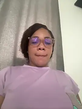 Snapshot of ashley_Tompson1 chatting on October 22, 2025, 11:31 am ashley Tompson1 online show from October 22, 2025, 11:31 am