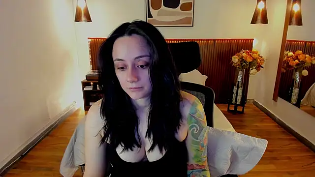 KatherineBond online show from August 4, 2026, 5:39 pm