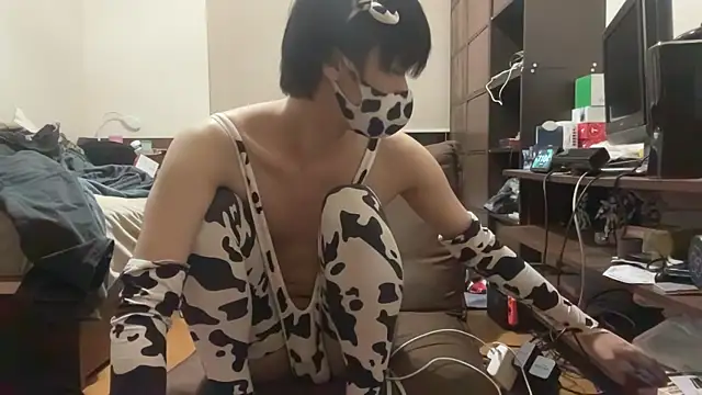 Snapshot of nihs1 chatting on February 21, 2025, 2:06 pm nihs1 online show from February 21, 2025, 2:06 pm