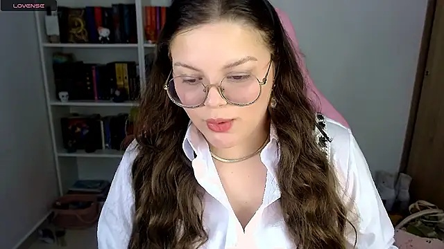 Snapshot of Gabiwaifu chatting on October 17, 2025, 2:48 am Gabiwaifu online show from October 17, 2025, 2:48 am