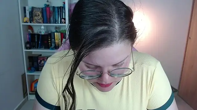 Gabiwaifu online show from May 24, 2026, 10:20 pm