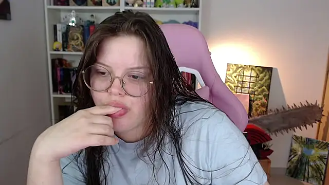 Snapshot of Gabiwaifu chatting on July 10, 2026, 4:01 am Gabiwaifu online show from July 10, 2026, 4:01 am