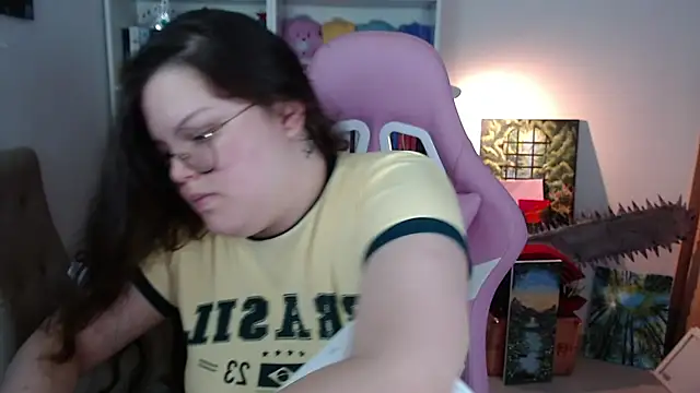 Snapshot of Gabiwaifu chatting on August 6, 2026, 7:53 pm Gabiwaifu online show from August 6, 2026, 7:53 pm