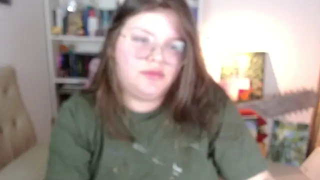 Snapshot of Gabiwaifu chatting on August 6, 2026, 12:16 am Gabiwaifu online show from August 6, 2026, 12:16 am