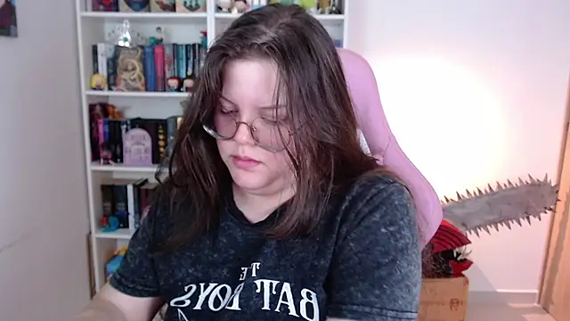 Snapshot of Gabiwaifu chatting on July 8, 2026, 12:35 am Gabiwaifu online show from July 8, 2026, 12:35 am