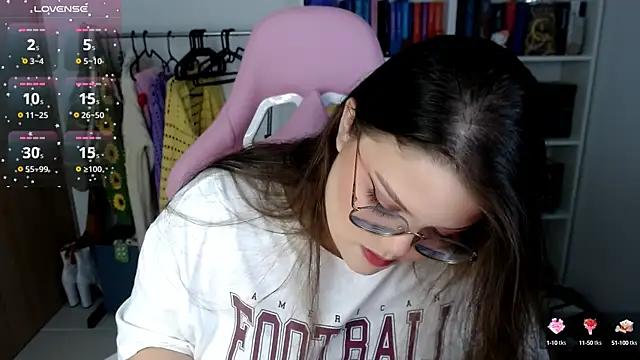 Snapshot of Gabiwaifu chatting on September 21, 2025, 9:53 pm Gabiwaifu online show from September 21, 2025, 9:53 pm