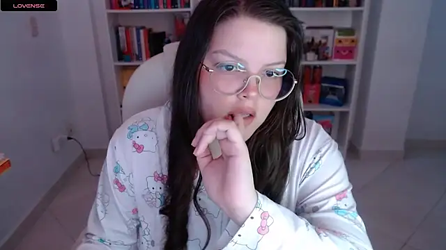 Snapshot of Gabiwaifu chatting on February 10, 2025, 6:56 pm Gabiwaifu online show from February 10, 2025, 6:56 pm