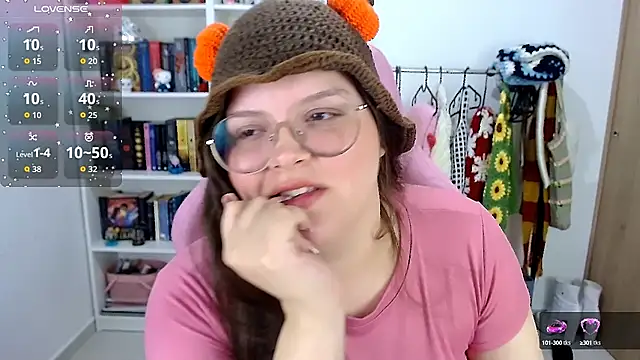 Snapshot of Gabiwaifu chatting on October 3, 2025, 11:23 am Gabiwaifu online show from October 3, 2025, 11:23 am