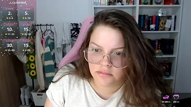 Snapshot of Gabiwaifu chatting on September 8, 2025, 11:48 pm Gabiwaifu online show from September 8, 2025, 11:48 pm