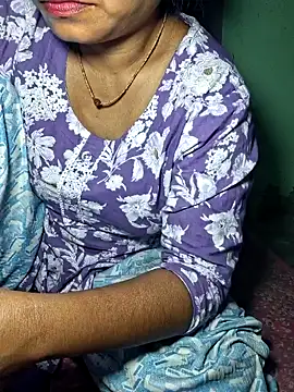 Snapshot of Priya_Bong chatting on February 12, 2026, 3:34 pm Priya Bong online show from February 12, 2026, 3:34 pm