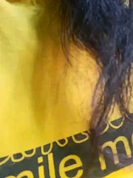 Priya Bong online show from October 4, 2025, 2:13 am