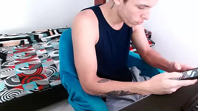 Snapshot of deividcloud36 chatting on October 27, 2025, 7:37 pm deividcloud36 online show from October 27, 2025, 7:37 pm