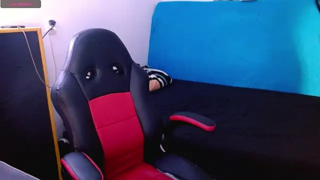 deividcloud36 online show from March 15, 2026, 6:15 pm