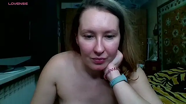 AnnaXLovers online show from January 10, 2025, 3:27 pm
