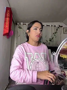 Snapshot of JazminTaylor chatting on March 8, 2025, 12:33 am JazminTaylor online show from March 8, 2025, 12:33 am