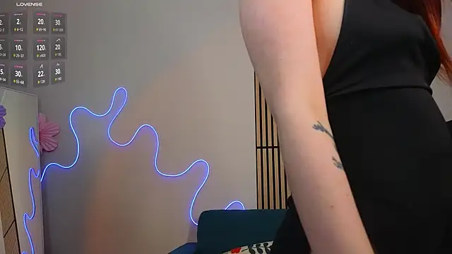 Aisha Riley online show from April 19, 2026, 3:35 pm