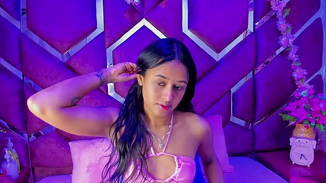 milly print online show from September 20, 2025, 3:22 am