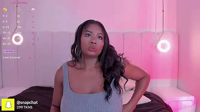 Snapshot of _huge_boobs_ebony chatting on October 2, 2025, 7:28 pm  huge boobs ebony online show from October 2, 2025, 7:28 pm